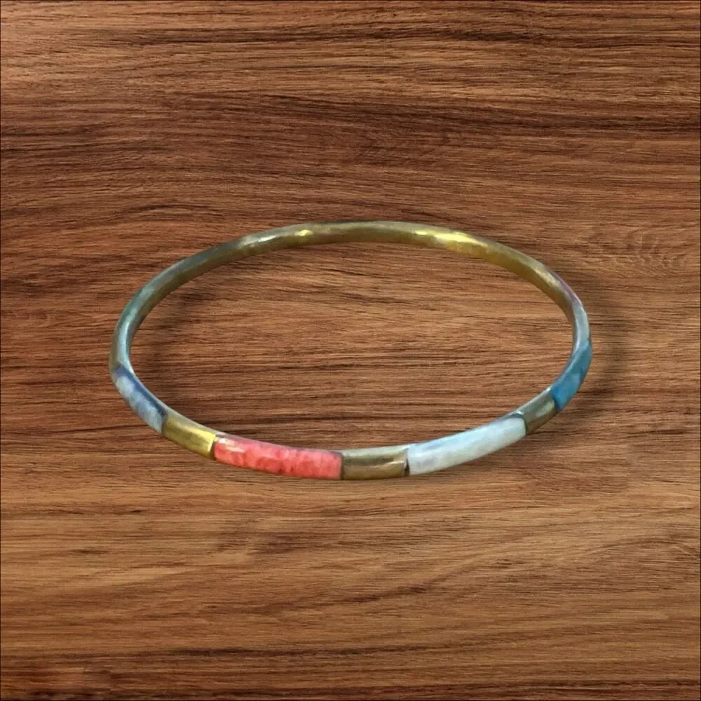Vintage Multicolor Mother of Pearl Inlay Brass Tone Bangle Bracelet 8.25 Inch